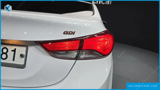 HYUNDAI ELANTRA (AVANTE) 1.6 GDI SMART