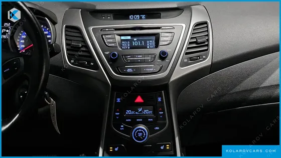 HYUNDAI ELANTRA (AVANTE) 1.6 GDI SMART