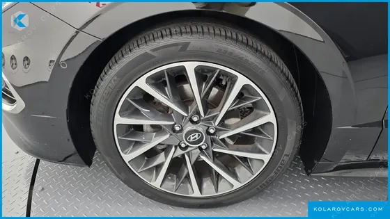 HYUNDAI SONATA 2.0