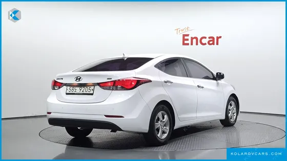 HYUNDAI ELANTRA (AVANTE) 1.6 GDI SMART