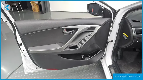 HYUNDAI ELANTRA (AVANTE) 1.6 GDI SMART