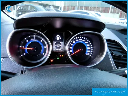 HYUNDAI ELANTRA (AVANTE) 1.6 VGT SMART