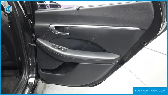 HYUNDAI SONATA 2.0