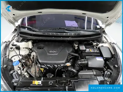 HYUNDAI ELANTRA (AVANTE) 1.6 GDI MODERN