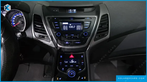 HYUNDAI ELANTRA (AVANTE) 1.6 GDI SMART