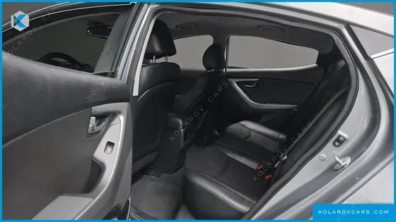 HYUNDAI ELANTRA (AVANTE) 1.6 GDI SMART