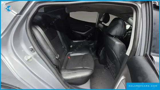 HYUNDAI ELANTRA (AVANTE) 1.6 GDI SMART