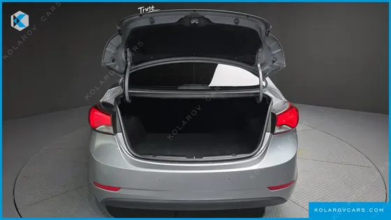 HYUNDAI ELANTRA (AVANTE) 1.6 GDI SMART