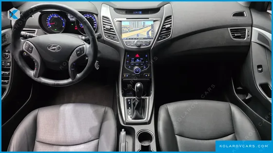 HYUNDAI ELANTRA (AVANTE) 1.6 GDI SMART
