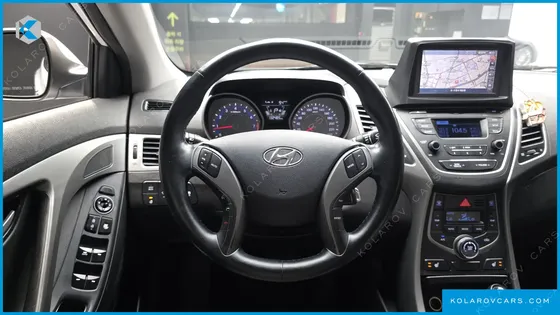 HYUNDAI ELANTRA (AVANTE) 1.6 GDI SMART