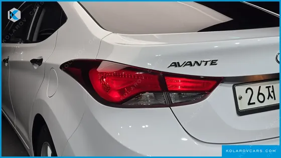 HYUNDAI ELANTRA (AVANTE) 1.6 GDI SMART