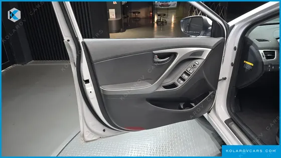 HYUNDAI ELANTRA (AVANTE) 1.6 GDI SMART