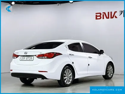 HYUNDAI ELANTRA (AVANTE) 1.6 GDI SMART