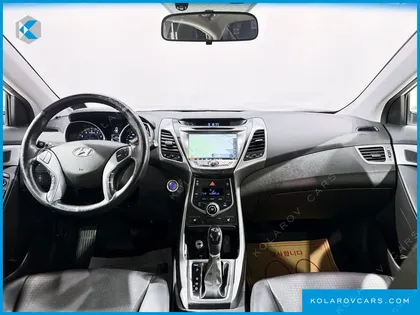 HYUNDAI ELANTRA (AVANTE) 1.6 GDI SMART