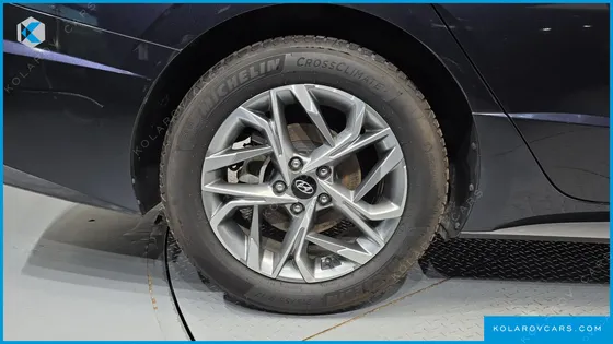 HYUNDAI SONATA 2.0
