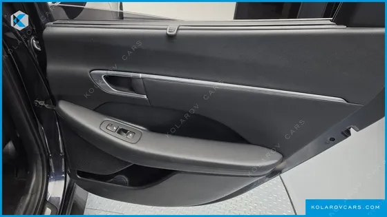 HYUNDAI SONATA 2.0