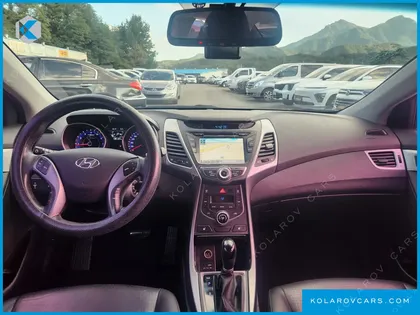 HYUNDAI ELANTRA (AVANTE) 1.6 GDI SMART