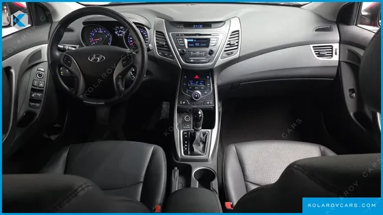 HYUNDAI ELANTRA (AVANTE) 1.6 GDI SMART