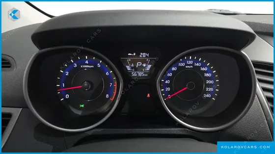HYUNDAI ELANTRA (AVANTE) 1.6 GDI SMART