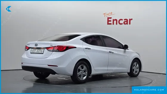 HYUNDAI ELANTRA (AVANTE) 1.6 GDI SMART