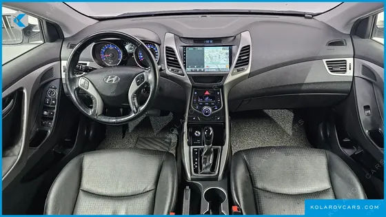 HYUNDAI ELANTRA (AVANTE) 1.6 GDI SMART