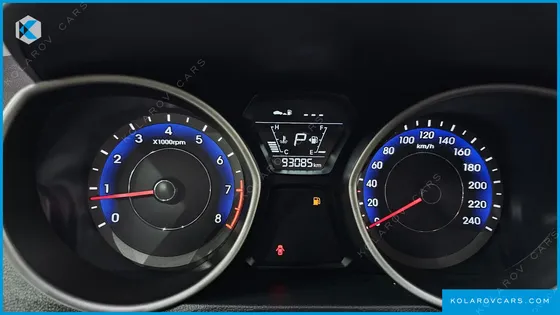 HYUNDAI ELANTRA (AVANTE) 1.6 GDI SMART