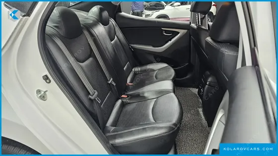 HYUNDAI ELANTRA (AVANTE) 1.6 GDI SMART