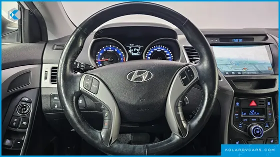 HYUNDAI ELANTRA (AVANTE) 1.6 GDI SMART