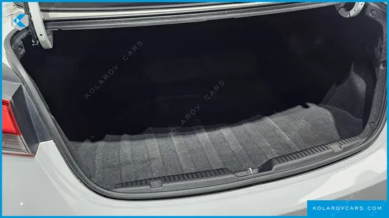 HYUNDAI ELANTRA (AVANTE) 1.6 GDI SMART