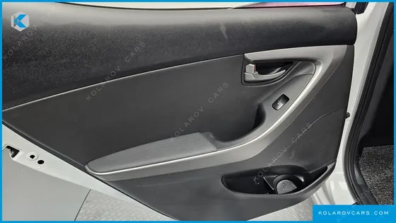 HYUNDAI ELANTRA (AVANTE) 1.6 GDI SMART