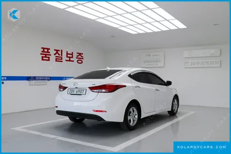 HYUNDAI ELANTRA (AVANTE) 1.6 GDI SMART