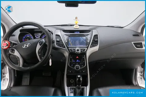 HYUNDAI ELANTRA (AVANTE) 1.6 GDI SMART