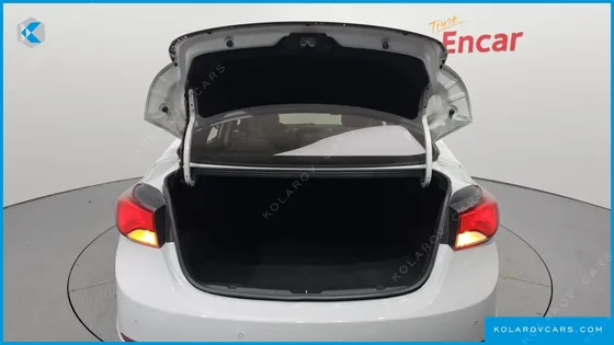 HYUNDAI ELANTRA (AVANTE) 1.6 VGT SMART