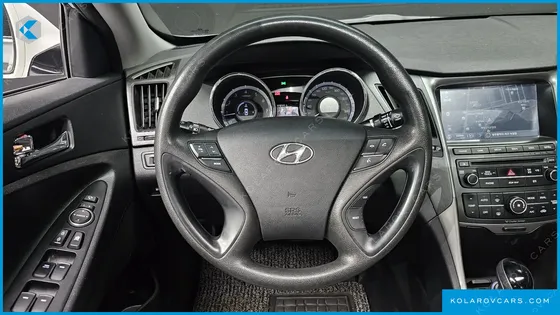 HYUNDAI SONATA LPI MODERN