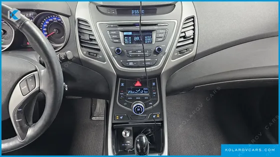 HYUNDAI ELANTRA (AVANTE) 1.6 GDI SMART