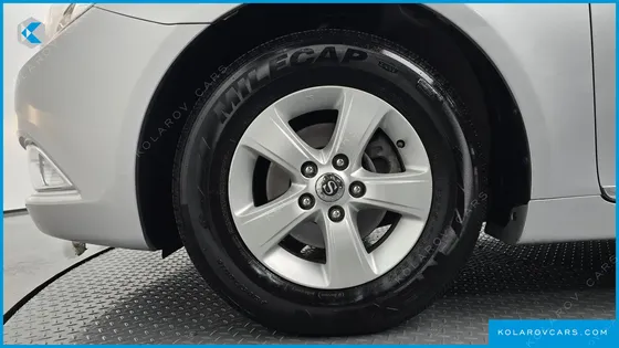 HYUNDAI SONATA LPI STYLE