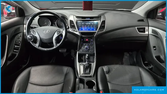 HYUNDAI ELANTRA (AVANTE) 1.6 GDI SMART