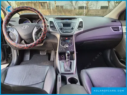 HYUNDAI ELANTRA (AVANTE) 1.6 GDI SMART