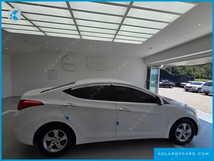 HYUNDAI ELANTRA (AVANTE) 1.6 GDI SMART