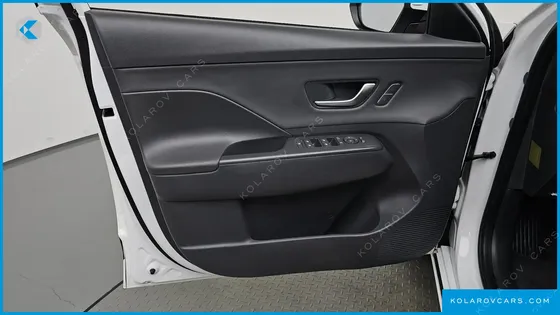 HYUNDAI KONA LONG RANGE