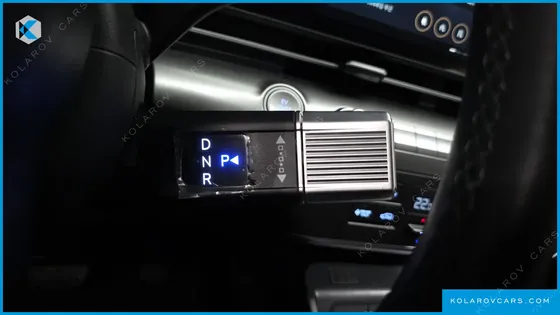 HYUNDAI KONA LONG RANGE