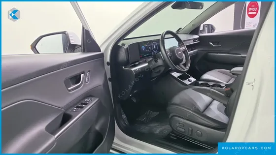 HYUNDAI KONA LONG RANGE