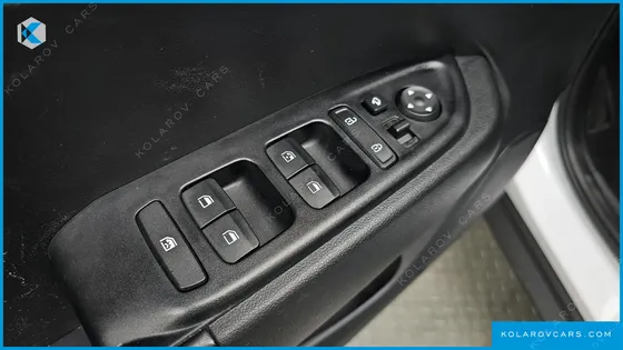 HYUNDAI VENUE 1.6 MODERN PLUS