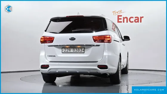KIA CARNIVAL 9-SEATER NOBLESSE SPECIAL