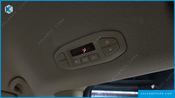 KIA CARNIVAL 9-SEATER NOBLESSE SPECIAL