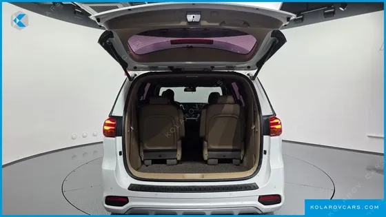KIA CARNIVAL 9-SEATER NOBLESSE SPECIAL