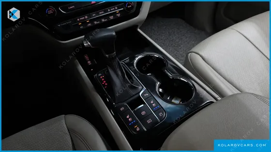 KIA CARNIVAL 9-SEATER NOBLESSE SPECIAL