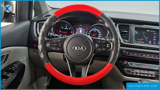 KIA CARNIVAL 9-SEATER NOBLESSE SPECIAL