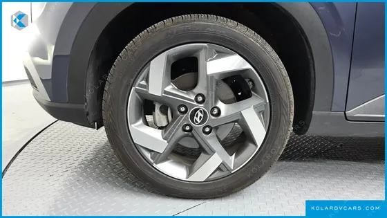 HYUNDAI VENUE 1.6 FLUX