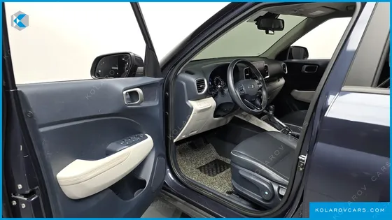 HYUNDAI VENUE 1.6 FLUX